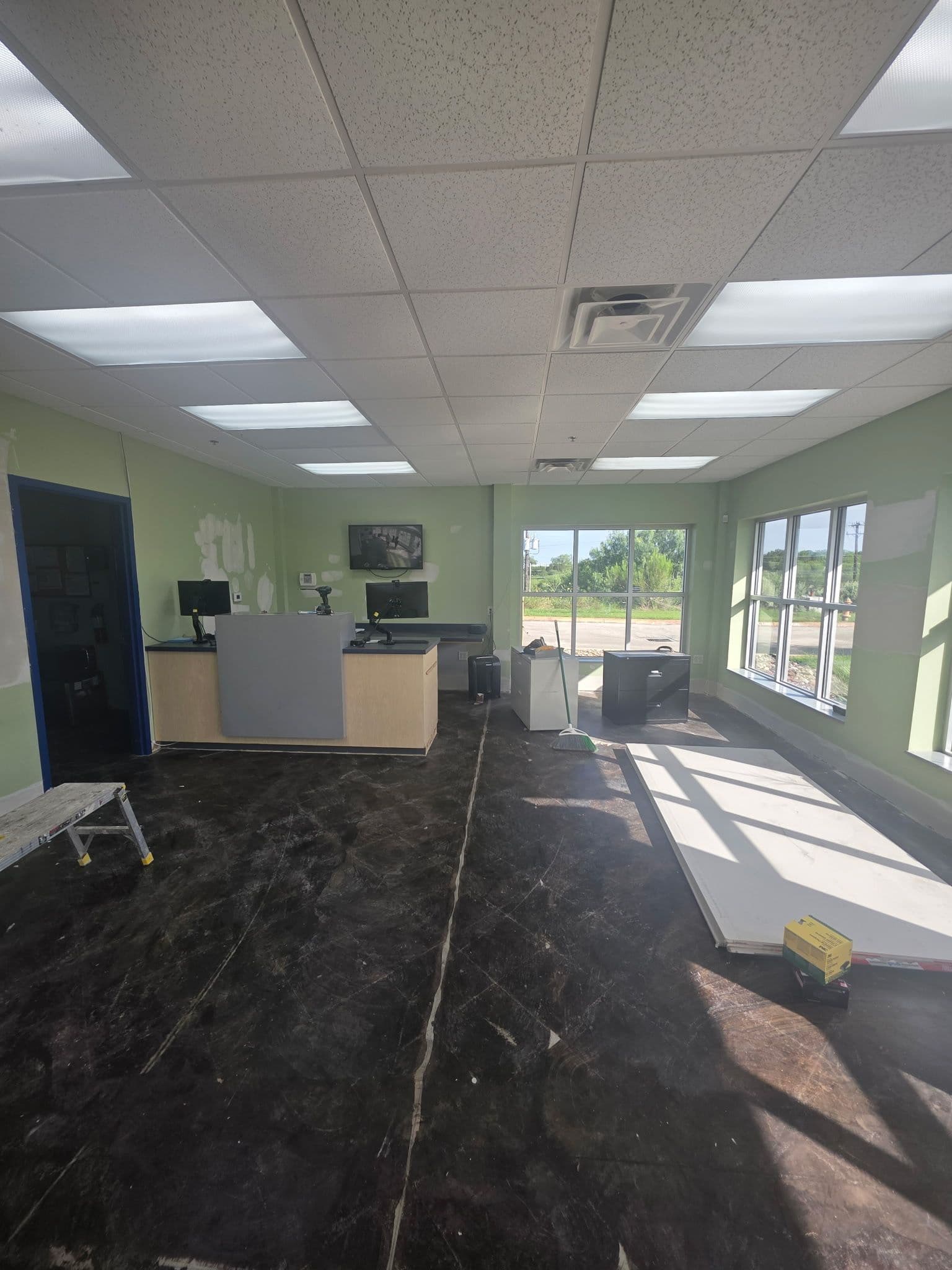 Gallery photos for Polished Concrete Floor Renovation for Extra Space Storage: Image #2