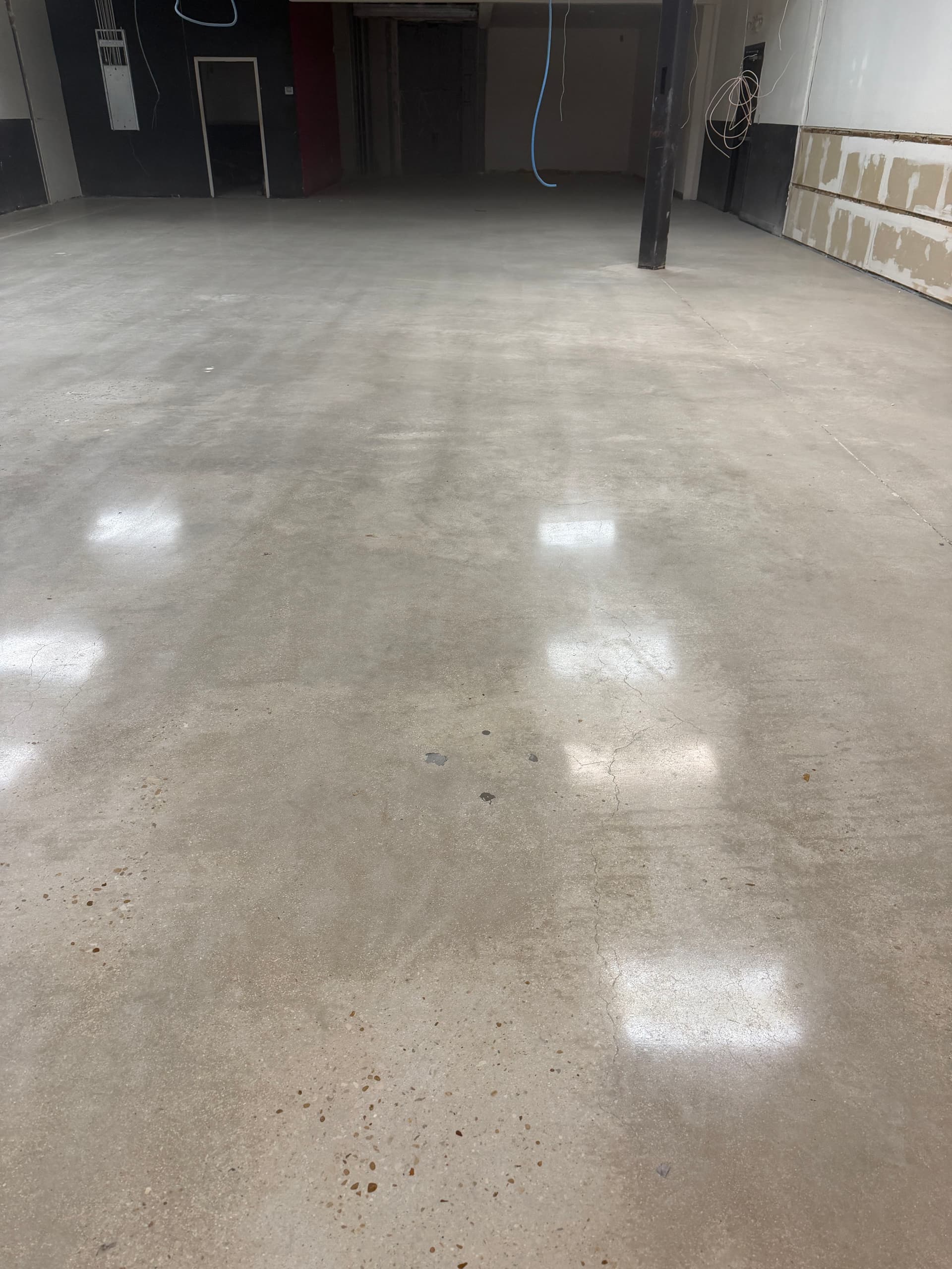 Gallery photos for Polished Concrete Magic at Hound Town: Image #2