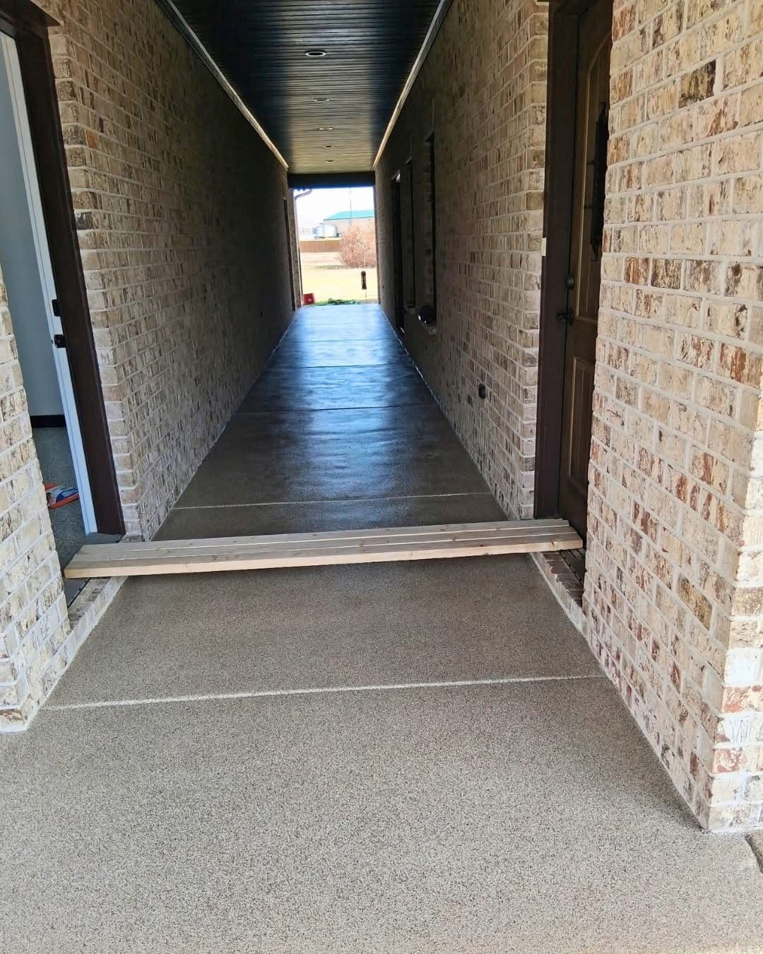 Gallery photos for Outdoor Concrete Patio Makeover: Image #4