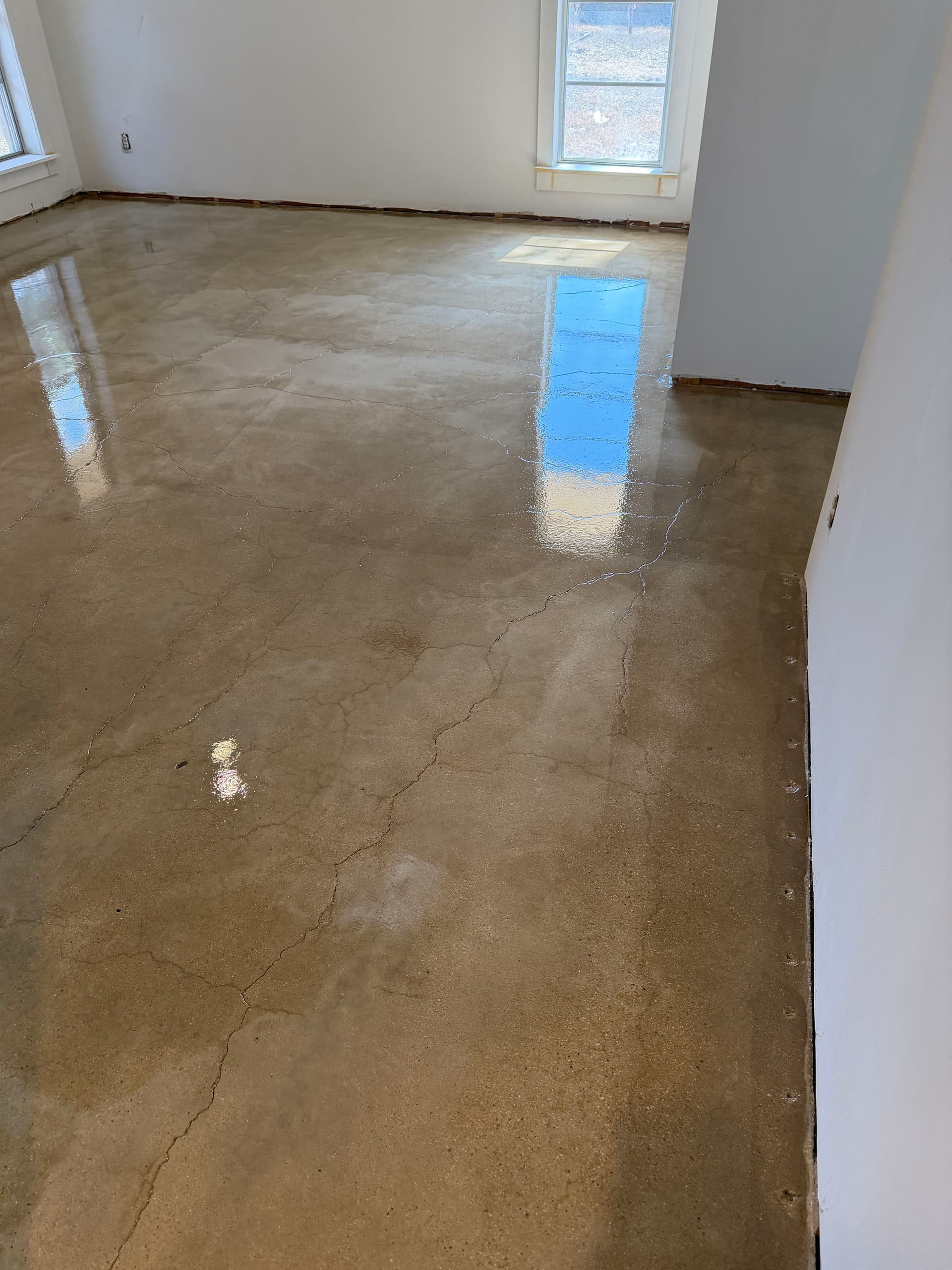 Gallery photos for Residential Transformation with Polished Concrete Floors: Image #2