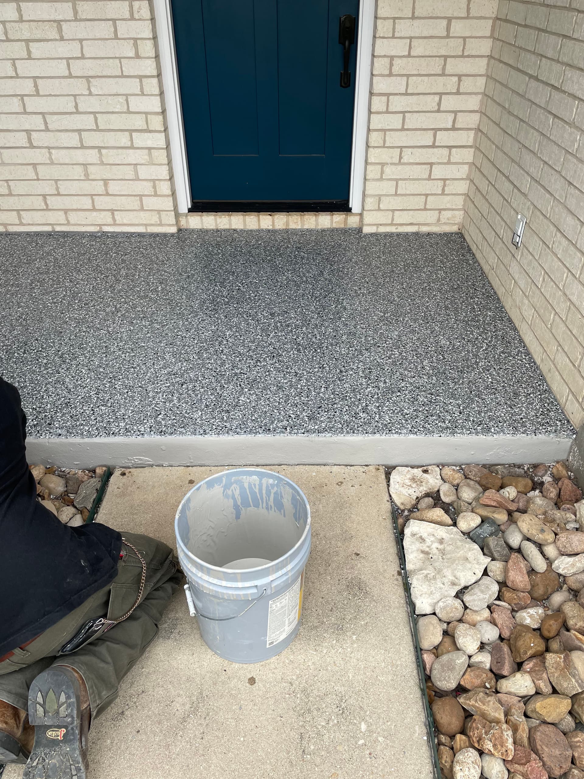Gallery photos for Front Porch Flake Epoxy Coating on a Small Entryway: Image #1