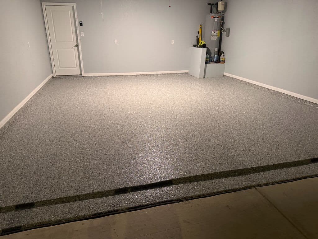 Gallery photos for Flake Epoxy Flooring Transformation in Kerrville Garage: Image #2