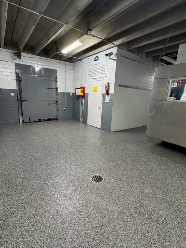 Gallery photos for Industrial Revamp with Nightfall Flake Flooring: Image #3