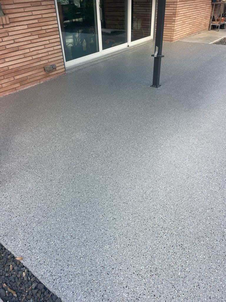Durable and Stylish Shale Hybrid Flake Patio image