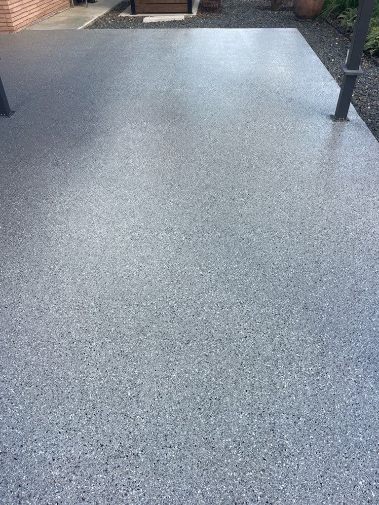 Gallery photos for Durable and Stylish Shale Hybrid Flake Patio: Image #1