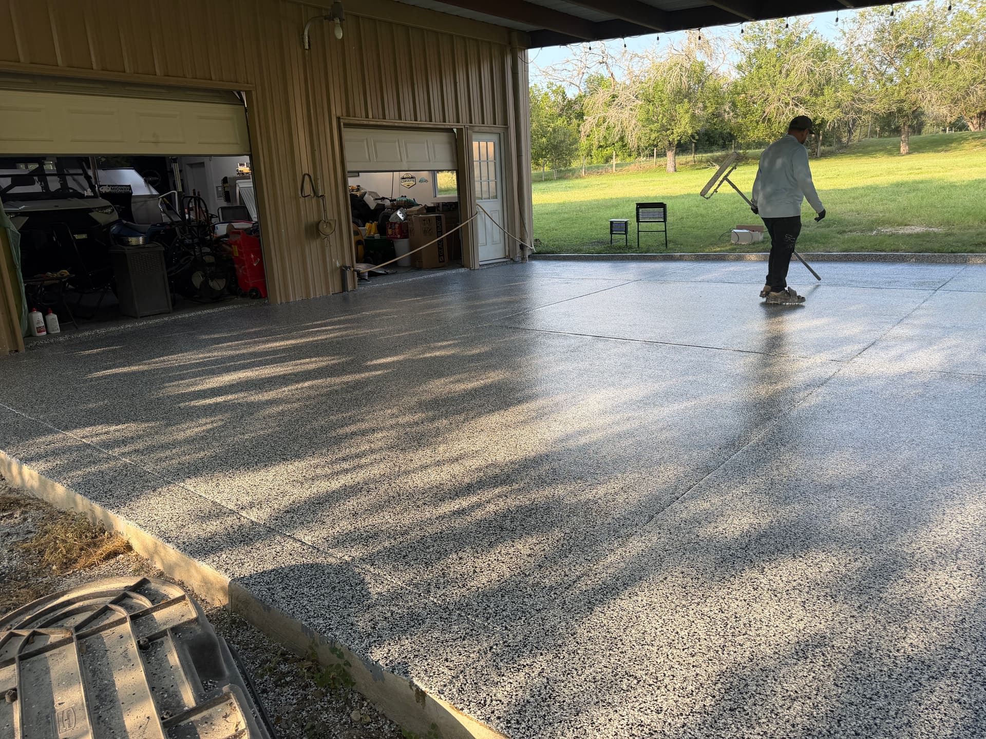 Gallery photos for Pool Decks and Garage Floors Done Right With Concrete Coatings: Image #3