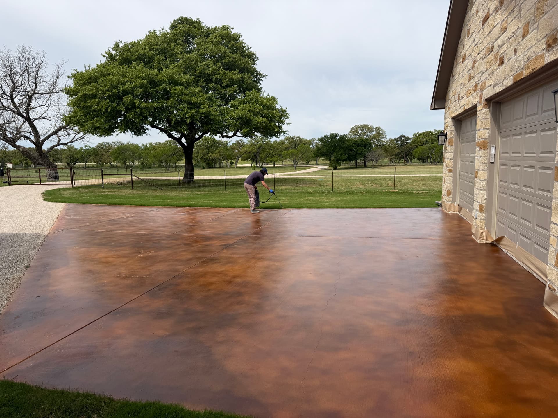 Gallery photos for Stained Concrete Driveway on a Texas Hill Country Property: Image #3