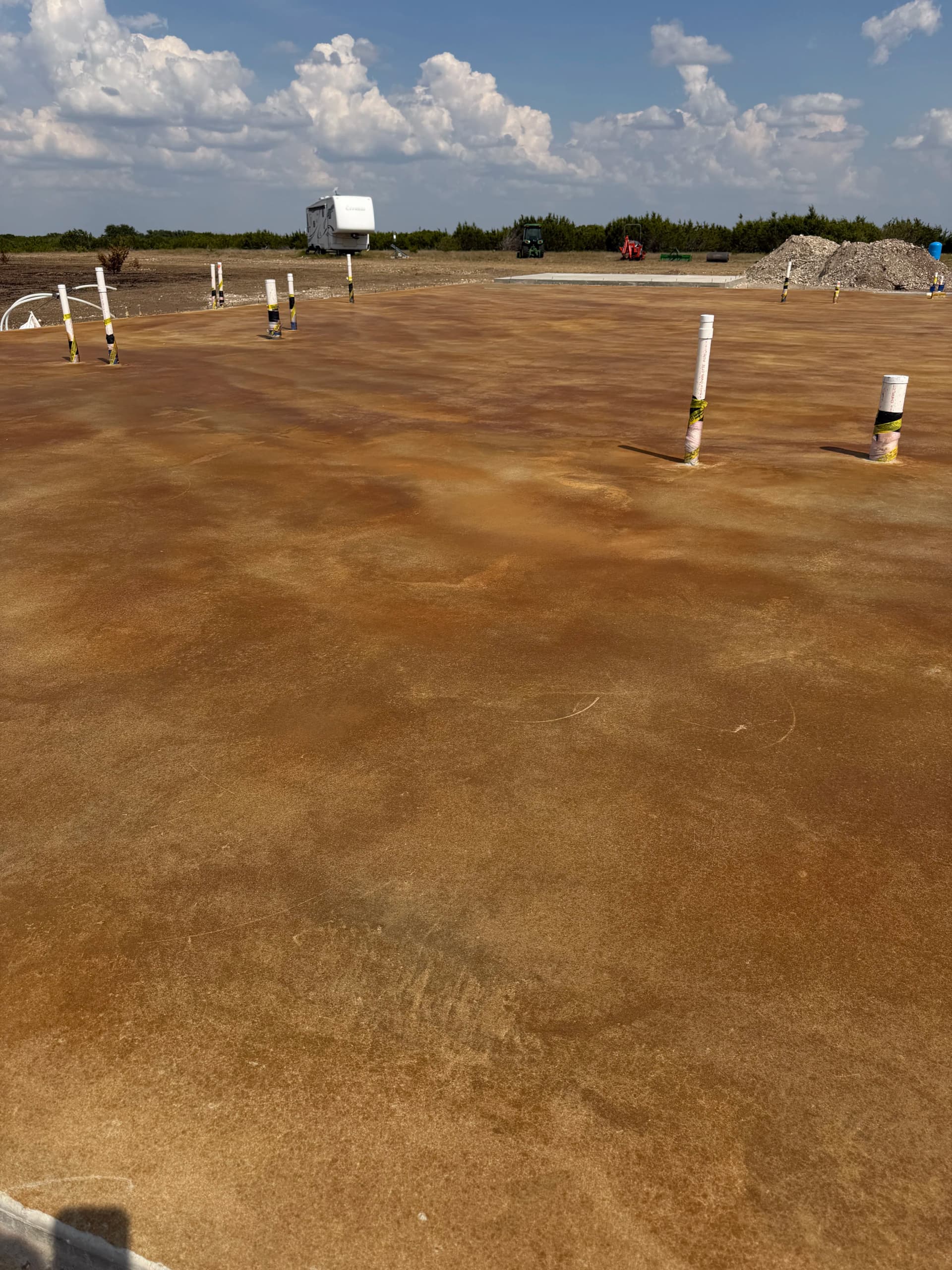 Gallery photos for Acid Stained Concrete Slab With Rich Color and Natural Depth: Image #2