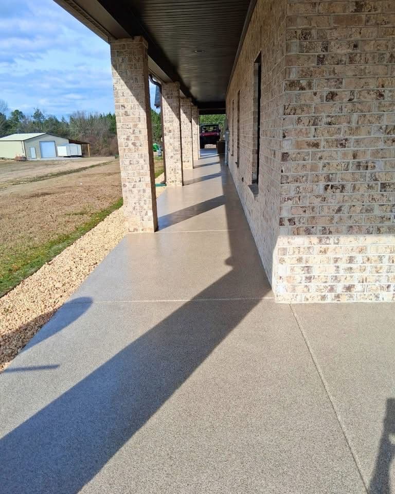 Gallery photos for Sleek Concrete Walkway with Penntek Polyurea Finish: Image #1