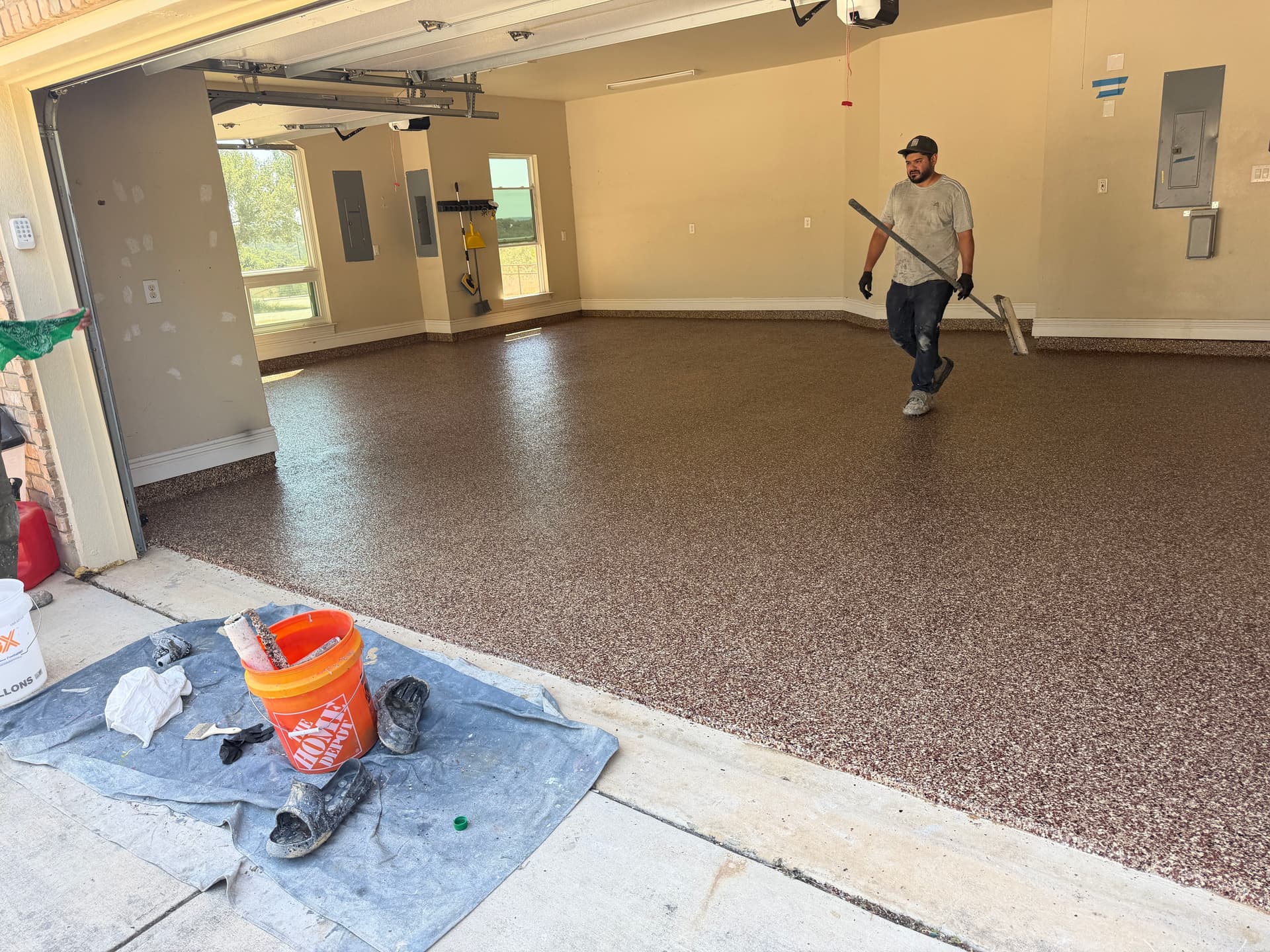 Gallery photos for Flake Epoxy Coatings for Patios and Garage Floors: Image #5