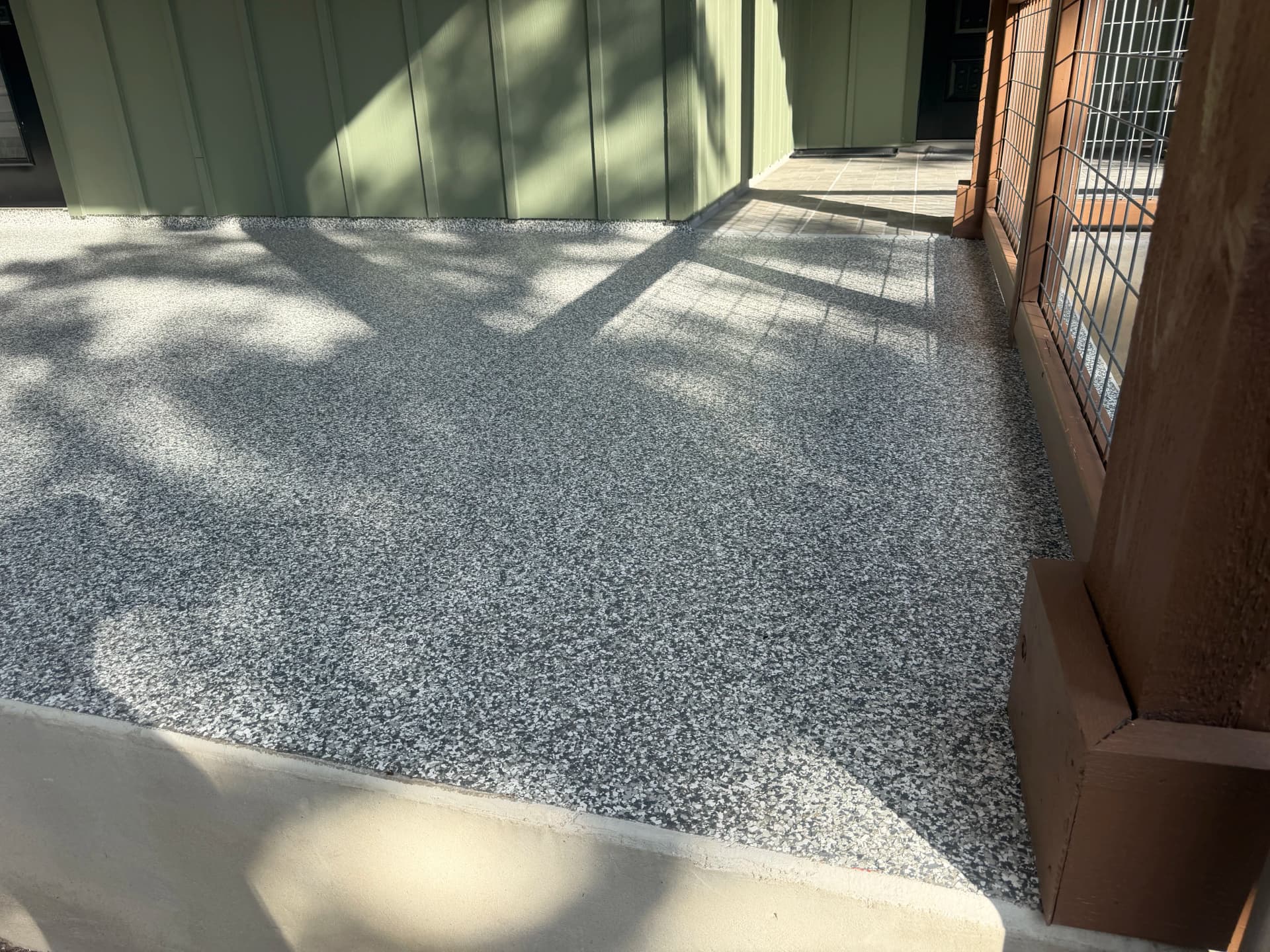 Gallery photos for Flake Epoxy Patio and Porch Finish That Actually Lasts: Image #2