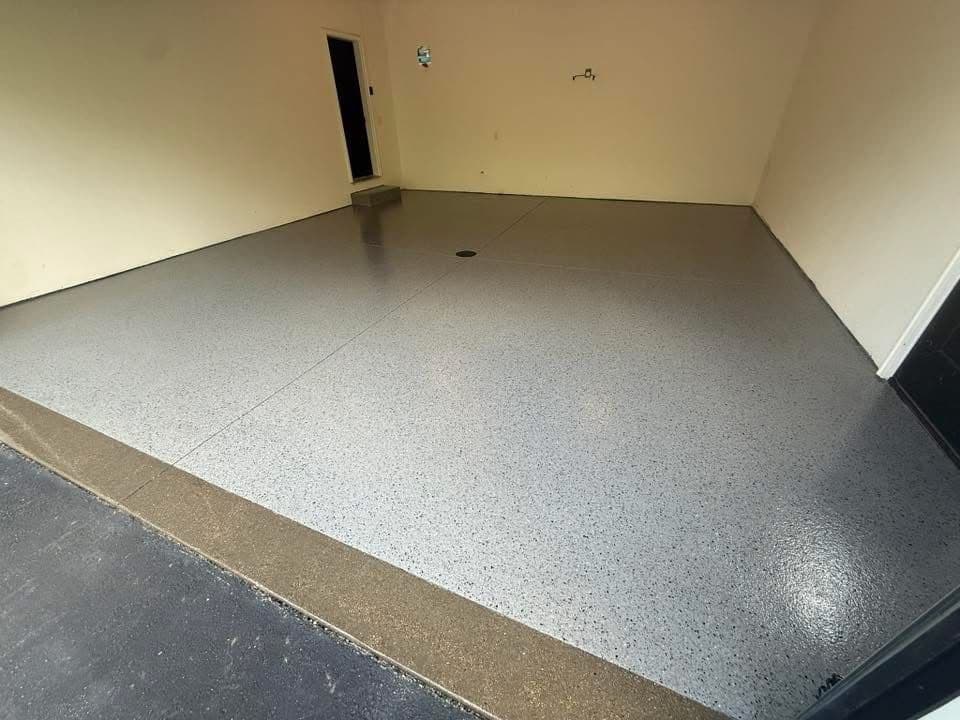 Why Scored Edges Make Garage Floor Coatings Look So Much Better image