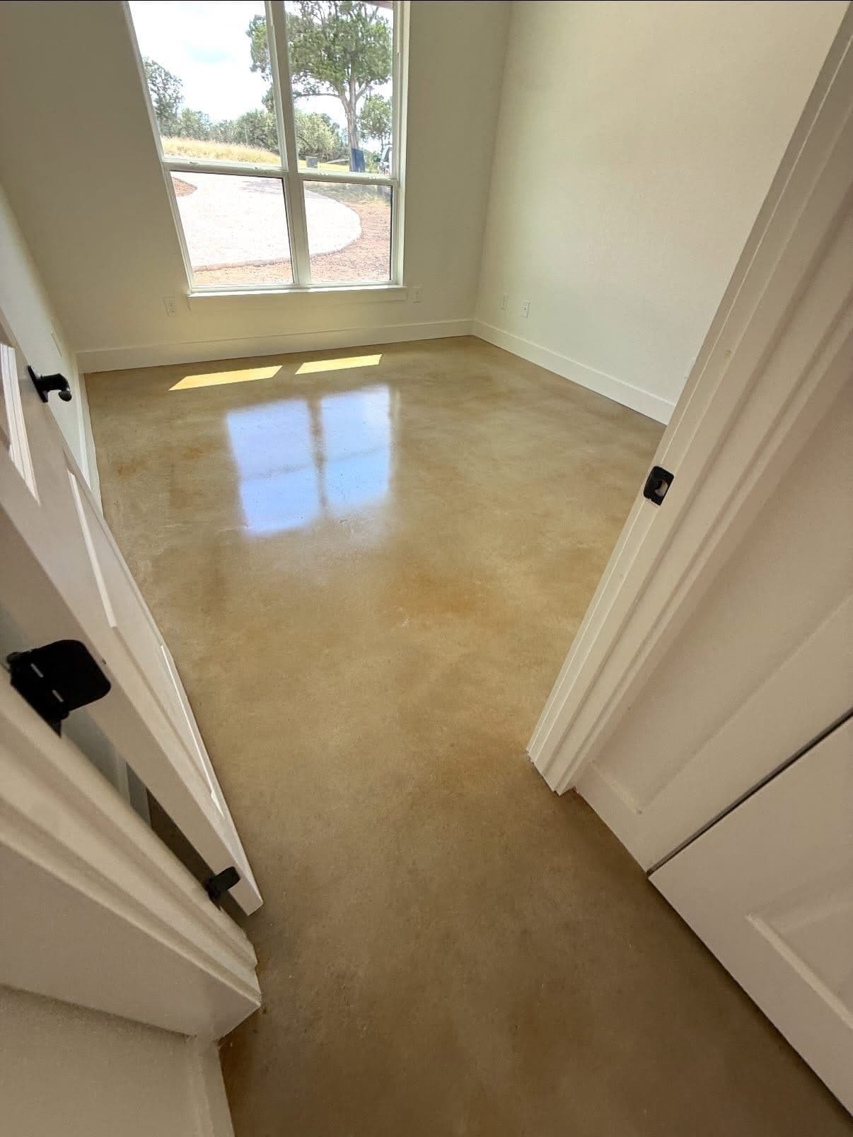 Gallery photos for Concrete Stain That Adds Character Without the Hassle: Image #1