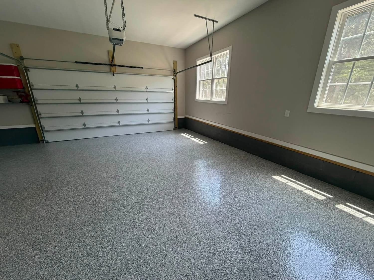 Gallery photos for Flake Epoxy Garage Floor Coating That Actually Holds Up: Image #1