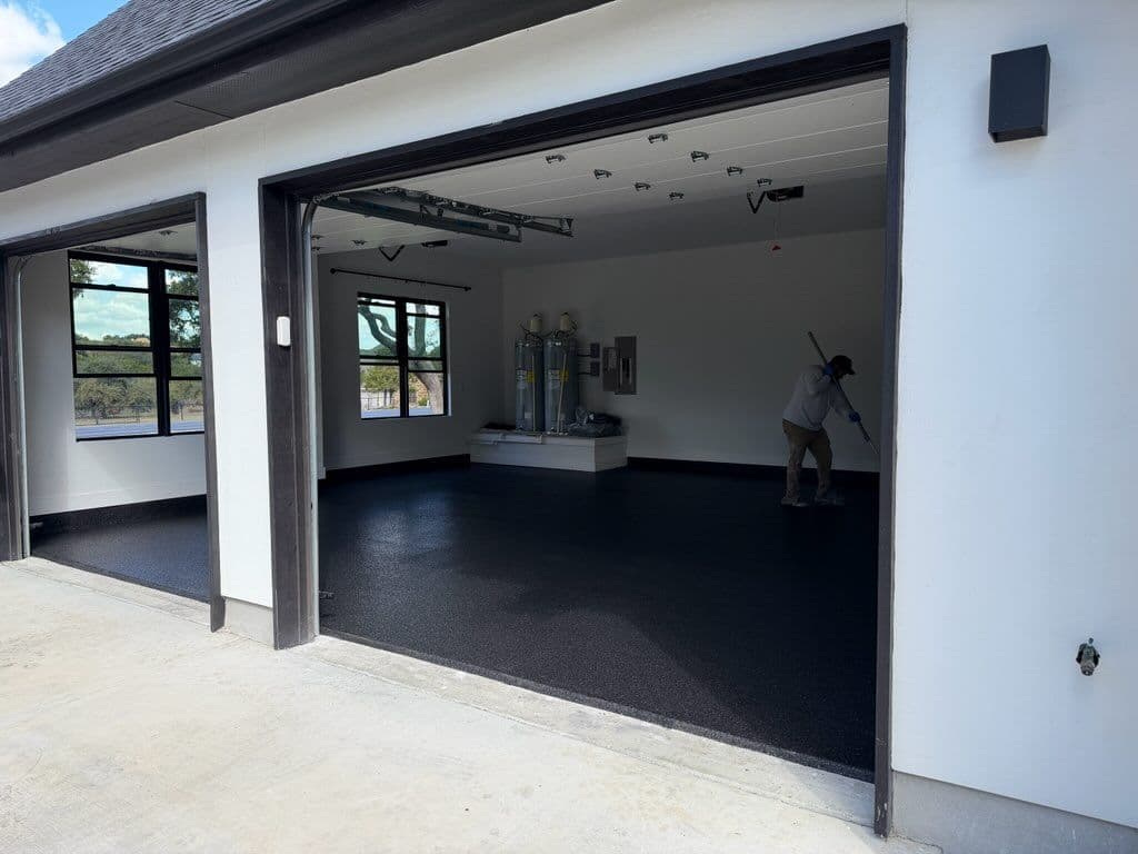 Gallery photos for Transform Your Garage with Carbon Flake Epoxy Flooring: Image #2