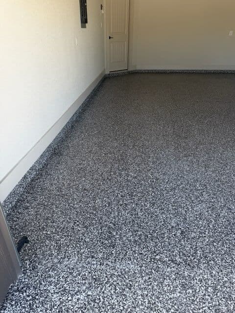 Gallery photos for Custom Flake Epoxy Flooring in Your Garage: Image #2